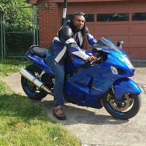 Meet your Posher, Charles